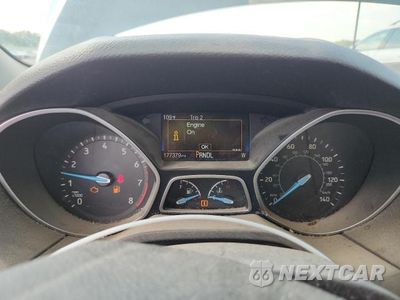Zdjęcie 9 z 12 samochodu: 2017 FORD FOCUS SE VIN:1FADP3F21HL256395 - miniatura