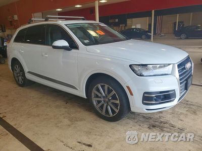 Czwarte zdjęcie samochodu z boku: 2018 AUDI Q7 PREMIUM PLUS VIN:WA1LAAF74JD035181 - miniatura