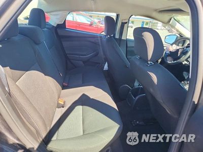 Zdjęcie 10 z 12 samochodu: 2017 FORD FOCUS S VIN:1FADP3E26HL326488 - miniatura