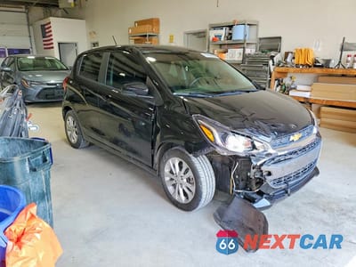Czwarte zdjęcie samochodu z boku: 2020 CHEVROLET SPARK 1LT VIN:KL8CD6SA9LC456553 - miniatura