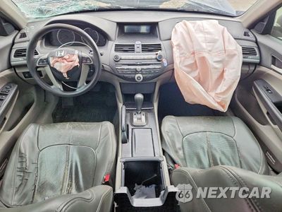 Zdjęcie 8 z 13 samochodu: 2010 HONDA ACCORD LXP VIN:1HGCP2F48AA031069 - miniatura