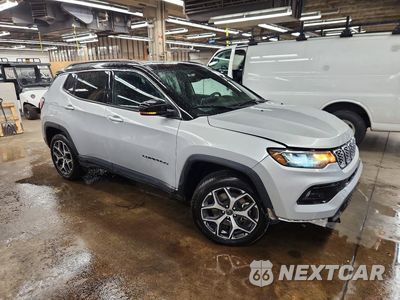 Czwarte zdjęcie samochodu z boku: 2025 JEEP COMPASS LIMITED VIN:3C4NJDCN1ST511871 - miniatura