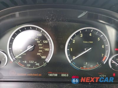 Zdjęcie 9 z 13 samochodu: 2014 BMW X5 XDRIVE35I VIN:5UXKR0C52E0H18857 - miniatura