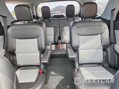 Zdjęcie 10 z 14 samochodu: 2023 FORD EXPLORER XLT VIN:1FMSK7DH7PGB31919 - miniatura