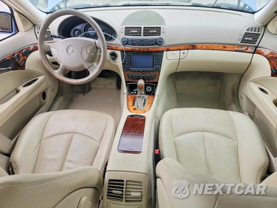 Zdjęcie 8 z 12 samochodu: 2005 MERCEDES-BENZ E 320 4MATIC VIN:WDBUF82J45X174896 - miniatura