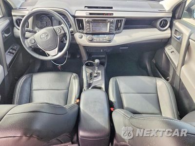 Zdjęcie 8 z 12 samochodu: 2018 TOYOTA RAV4 XLE VIN:2T3WFREV3JW443466 - miniatura