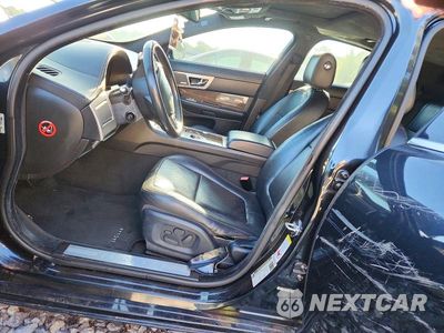 Zdjęcie 7 z 12 samochodu: 2011 JAGUAR XF SUPERCHARGED VIN:SAJWA0HE6BMS19209 - miniatura