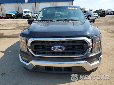 Piąte zdjęcie samochodu w środku: 2023 FORD F150 SUPERCREW VIN:1FTEW1C83PKE58013 - miniatura