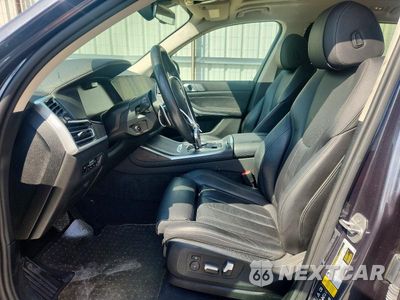 Zdjęcie 7 z 14 samochodu: 2020 BMW X7 XDRIVE40I VIN:5UXCW2C08L9D05816 - miniatura