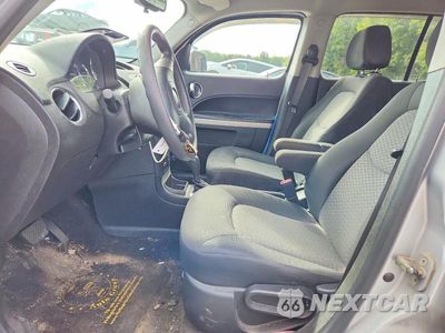 Zdjęcie 7 z 12 samochodu: 2010 CHEVROLET HHR LS VIN:3GNBAADB9AS562617 - miniatura