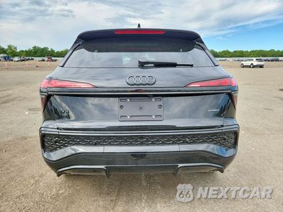 Zdjęcie 6 z 13 samochodu: 2026 AUDI Q3 S-LINE VIN:WA1ABCFJ0T1060434 - miniatura