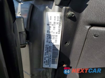 Zdjęcie 12 z 12 samochodu: 2001 JEEP WRANGLER / TJ SPORT VIN:1J4FA49S11P375255 - miniatura