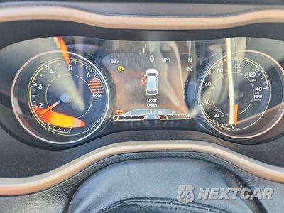 Zdjęcie 9 z 13 samochodu: 2018 JEEP CHEROKEE LIMITED VIN:1C4PJMDB3JD522596 - miniatura