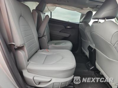 Zdjęcie 11 z 13 samochodu: 2024 TOYOTA HIGHLANDER XLE VIN:5TDKDRAHXRS050226 - miniatura