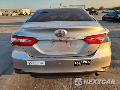 Zdjęcie 6 z 13 samochodu: 2019 TOYOTA CAMRY LE VIN:4T1B11HK2KU713409 - miniatura