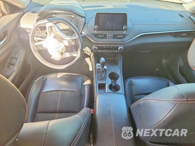 Zdjęcie 8 z 12 samochodu: 2021 NISSAN ALTIMA SR VIN:1N4BL4CV1MN374209 - miniatura