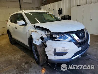 Czwarte zdjęcie samochodu z boku: 2018 NISSAN ROGUE SV VIN:KNMAT2MV8JP531811 - miniatura
