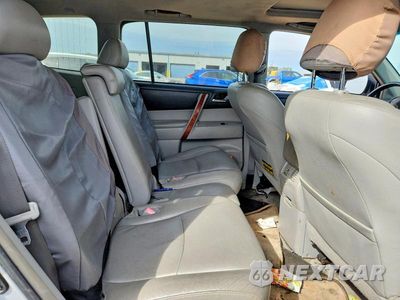 Zdjęcie 10 z 13 samochodu: 2008 TOYOTA HIGHLANDER LIMITED VIN:JTEES42A882029710 - miniatura