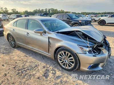 Czwarte zdjęcie samochodu z boku: 2017 LEXUS LS 460 VIN:JTHBL5EF1H5145426 - miniatura