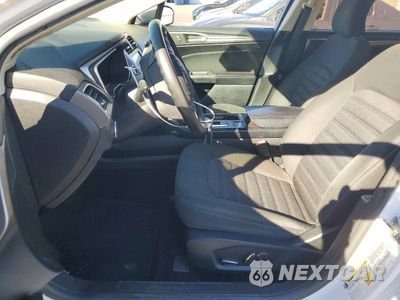 Zdjęcie 7 z 12 samochodu: 2019 FORD FUSION SE VIN:3FA6P0HD1KR134666 - miniatura