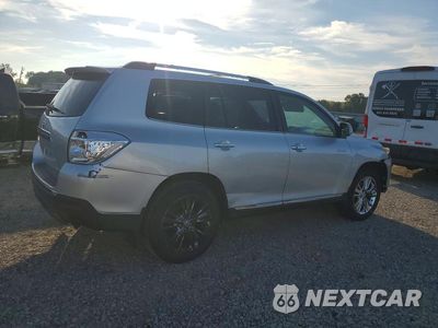 Trzecie zdjęcie samochodu z tyłu: 2013 TOYOTA HIGHLANDER LIMITED VIN:5TDYK3EH9DS117558 - miniatura