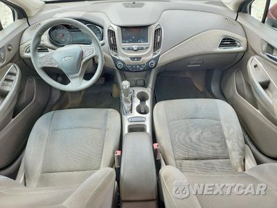 Zdjęcie 8 z 12 samochodu: 2017 CHEVROLET CRUZE LT VIN:3G1BE5SM7HS567732 - miniatura