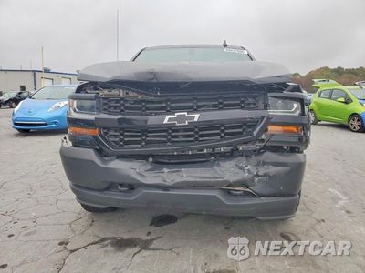 Piąte zdjęcie samochodu w środku: 2017 CHEVROLET SILVERADO K1500 VIN:1GCVKNEC1HZ303814 - miniatura