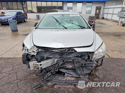 Piąte zdjęcie samochodu w środku: 2011 CHEVROLET MALIBU LS VIN:1G1ZA5EU8BF357464 - miniatura