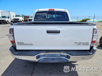 Zdjęcie 6 z 13 samochodu: 2012 TOYOTA TACOMA DOUBLE CAB PRERUNNER VIN:3TMJU4GN2CM135578 - miniatura