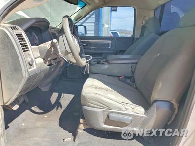 Zdjęcie 7 z 12 samochodu: 2015 RAM 1500 ST VIN:3C6JR6DGXFG631094 - miniatura