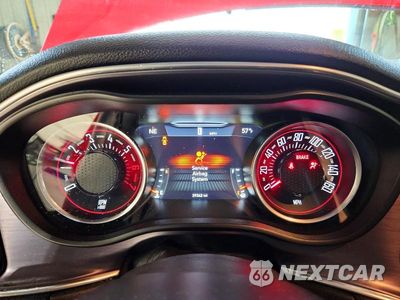 Zdjęcie 9 z 12 samochodu: 2017 DODGE CHALLENGER R/T VIN:2C3CDZBTXHH640953 - miniatura