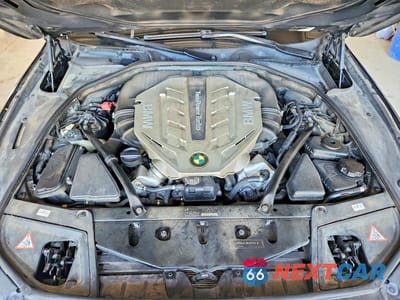 Zdjęcie 11 z 12 samochodu: 2011 BMW 550 XI VIN:WBAFU9C57BC278130 - miniatura