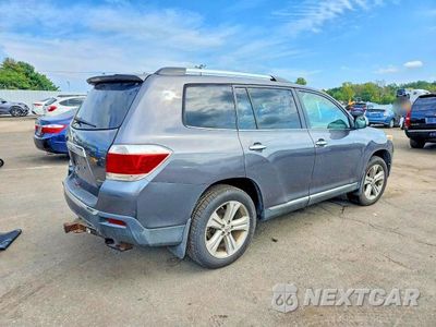 Trzecie zdjęcie samochodu z tyłu: 2012 TOYOTA HIGHLANDER LIMITED VIN:5TDDK3EH9CS118819 - miniatura