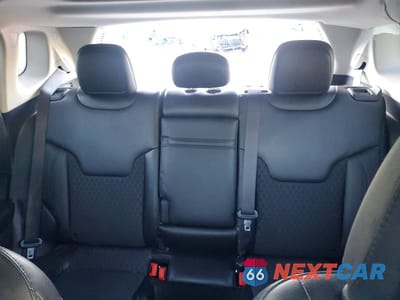 Zdjęcie 10 z 13 samochodu: 2019 JEEP COMPASS LATITUDE VIN:3C4NJDBB0KT745233 - miniatura