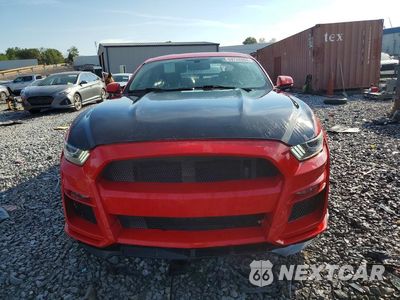 Piąte zdjęcie samochodu w środku: 2017 FORD MUSTANG VIN:1FA6P8AM6H5328520 - miniatura