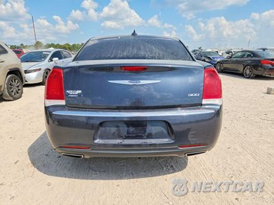 Zdjęcie 6 z 13 samochodu: 2019 CHRYSLER 300 LIMITED VIN:2C3CCAKG1KH528816 - miniatura