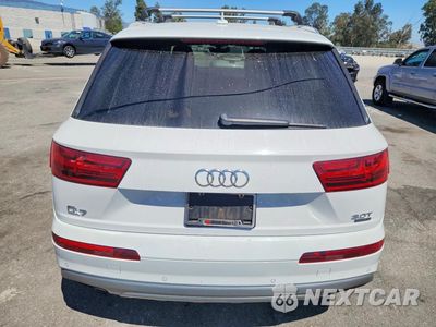 Zdjęcie 6 z 12 samochodu: 2018 AUDI Q7 PREMIUM PLUS VIN:WA1LAAF7XJD024766 - miniatura