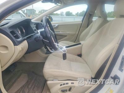 Zdjęcie 7 z 12 samochodu: 2012 VOLVO S60 T5 VIN:YV1622FS5C2092959 - miniatura