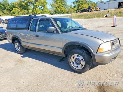 Czwarte zdjęcie samochodu z boku: 2001 GMC SONOMA VIN:1GTCS195118179082 - miniatura