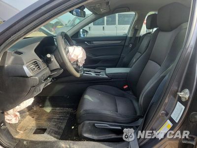 Zdjęcie 7 z 12 samochodu: 2019 HONDA ACCORD LX VIN:1HGCV1F15KA029903 - miniatura