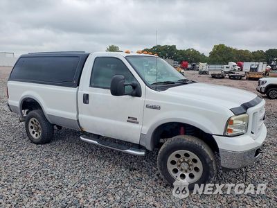 Czwarte zdjęcie samochodu z boku: 2007 FORD F350 SRW SUPER DUTY VIN:1FTWF31P47EA05964 - miniatura