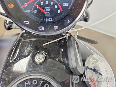 Zdjęcie 8 z 9 samochodu: 2022 INDIAN MOTORCYCLE CO. CHIEF DARK HORSE ABS VIN:56KDMABH0N3005617 - miniatura