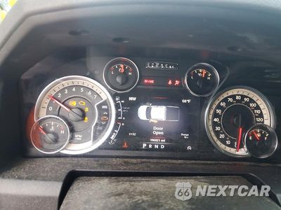 Zdjęcie 9 z 12 samochodu: 2013 RAM 1500 SLT VIN:1C6RR6LT8DS672671 - miniatura