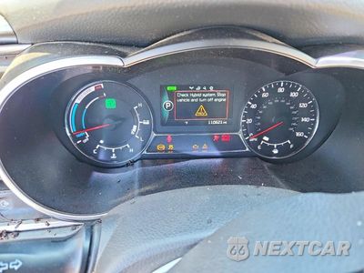 Zdjęcie 9 z 13 samochodu: 2014 KIA OPTIMA HYBRID VIN:KNAGM4AD4E5066943 - miniatura