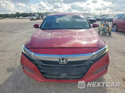 Piąte zdjęcie samochodu w środku: 2018 HONDA ACCORD LX VIN:1HGCV1F19JA015761 - miniatura