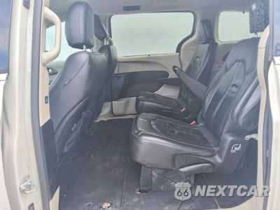 Zdjęcie 11 z 14 samochodu: 2017 CHRYSLER PACIFICA TOURING L VIN:2C4RC1BG9HR552726 - miniatura
