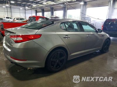 Trzecie zdjęcie samochodu z tyłu: 2012 KIA OPTIMA SX VIN:5XXGR4A61CG001837 - miniatura