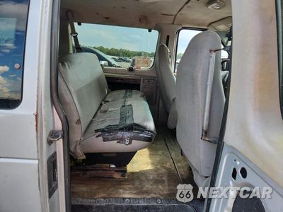 Zdjęcie 11 z 13 samochodu: 2006 FORD ECONOLINE E350 SUPER DUTY WAGON VIN:1FBSS31L76DA49795 - miniatura