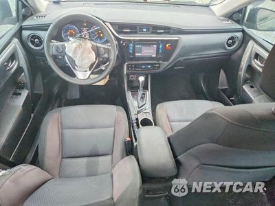 Zdjęcie 8 z 12 samochodu: 2018 TOYOTA COROLLA LE VIN:5YFBURHE3JP836314 - miniatura