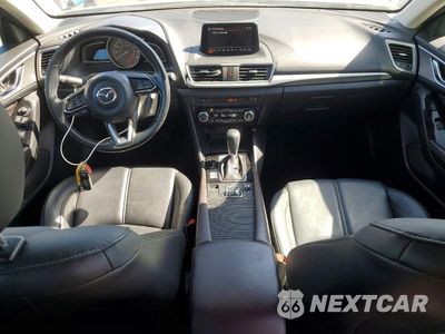 Zdjęcie 8 z 13 samochodu: 2018 MAZDA 3 TOURING VIN:3MZBN1L30JM249383 - miniatura